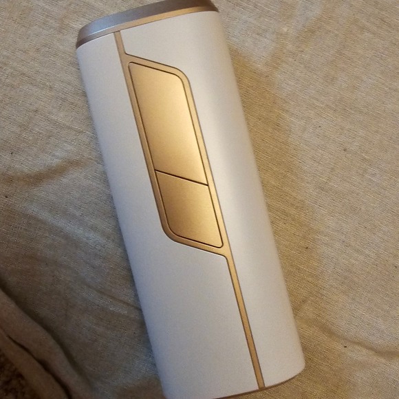 Laser Hair Removal for Women IPL Laser Hair Removal  w/ Painless Ice Cooling - Picture 3 of 4